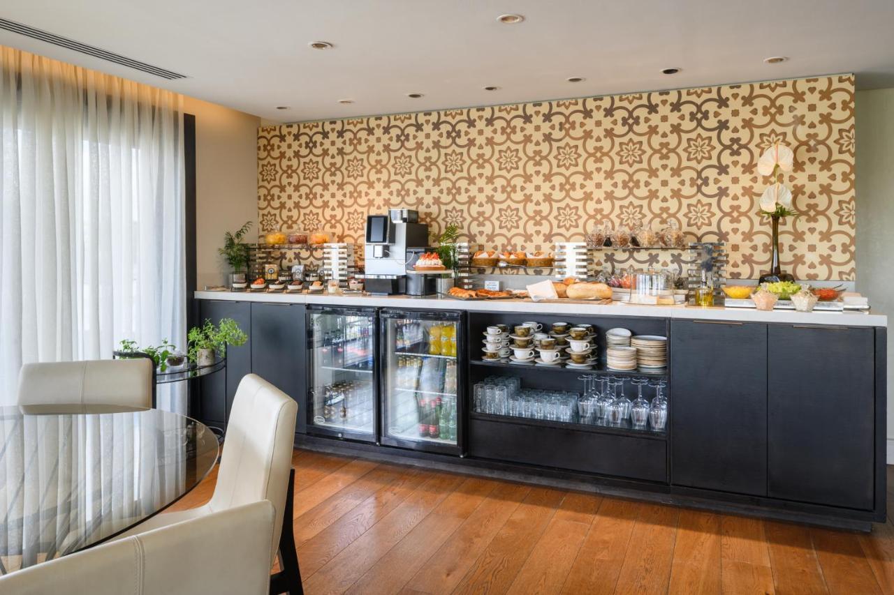 Orient By Isrotel Exclusive 耶路撒冷 外观 照片 The lounge at the airport