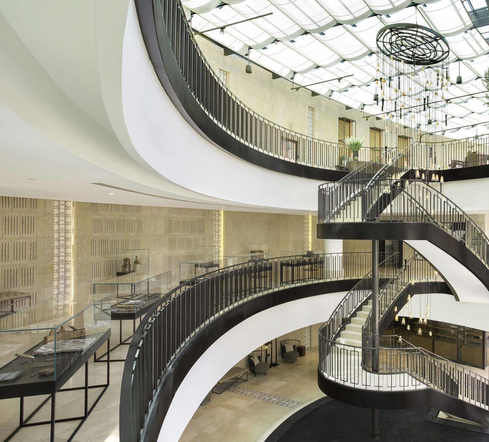 Orient By Isrotel Exclusive 耶路撒冷 外观 照片 The staircase